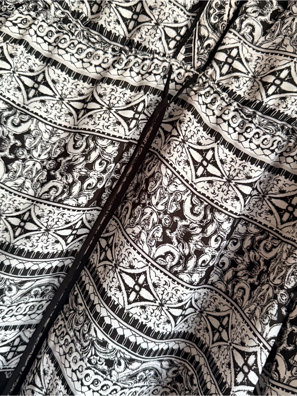 White House Black Market Size 10 Boho Printed Tunic Dress Black White - Picture 3 of 5
